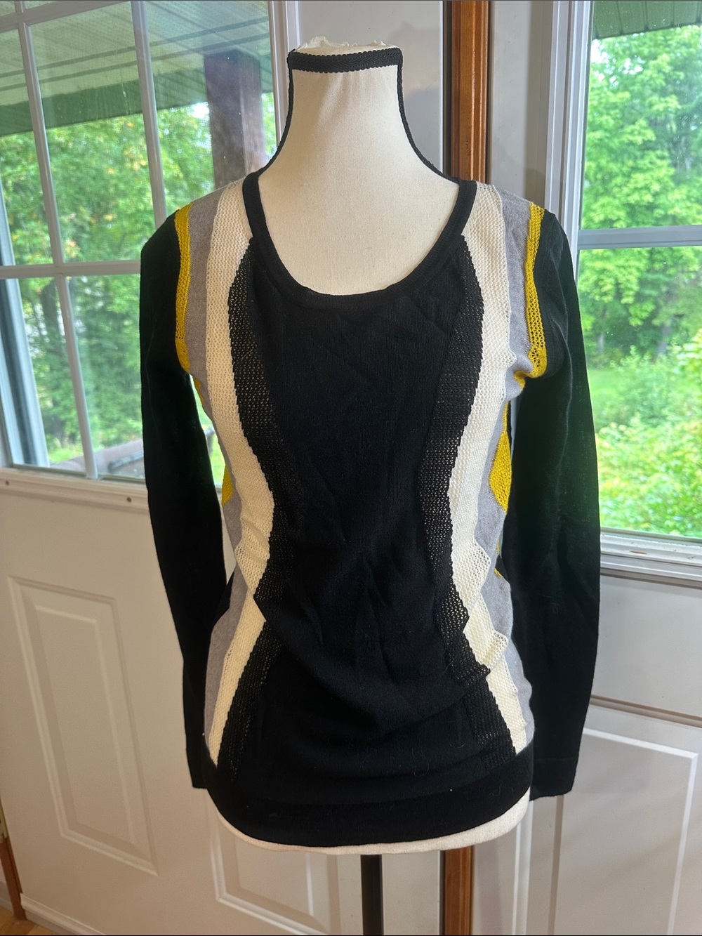 Diane Von Furstenberg Black Scoop-Neck Colorblock Wool Sweater